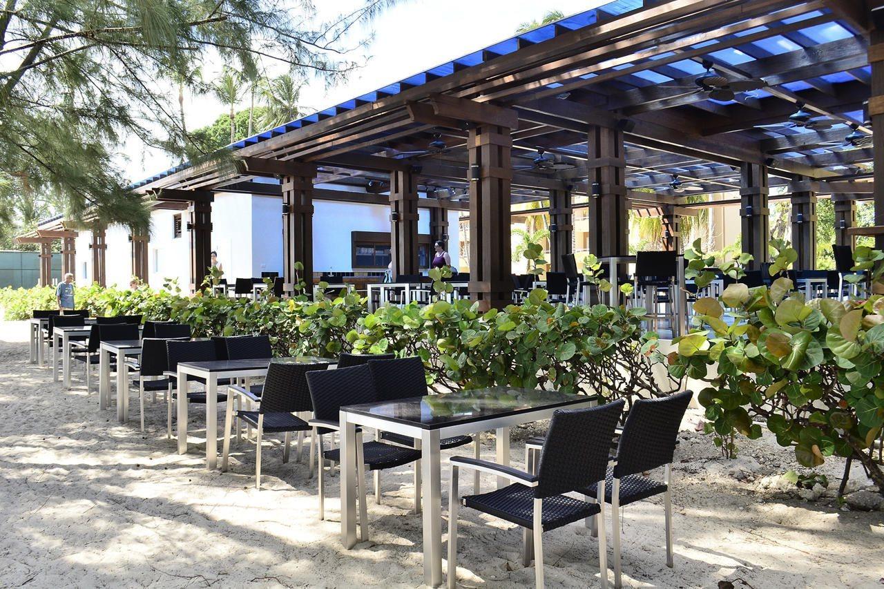 Divi Southwinds Beach Resort Christ Church Bagian luar foto